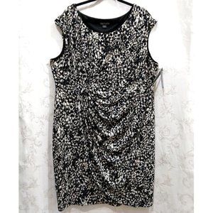 Floral Leaf Ditsy Stretch Faux Wrap Surplice Dress 24W Ruched Waist Sleeveless